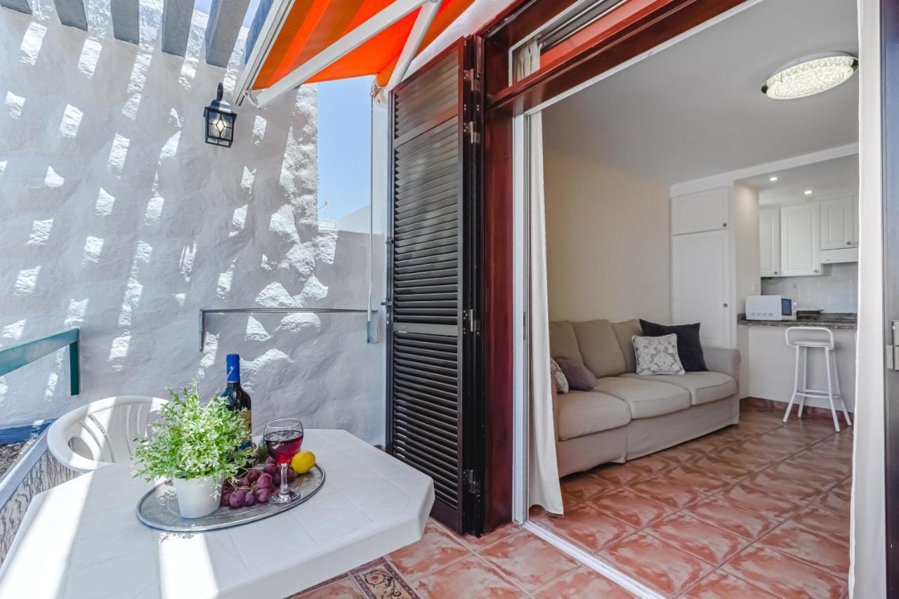 Apartment Apart America - 150 Meters From The Beach, Free Wi-Fi Arona  Bagian luar foto
